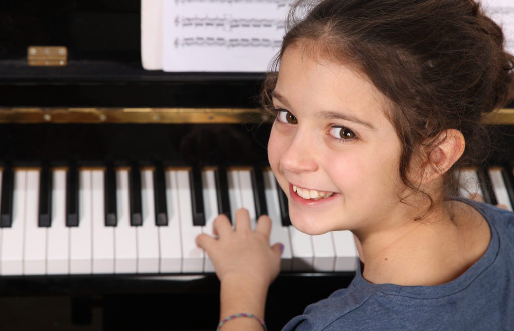 online-piano-classes-mea-piano-studio